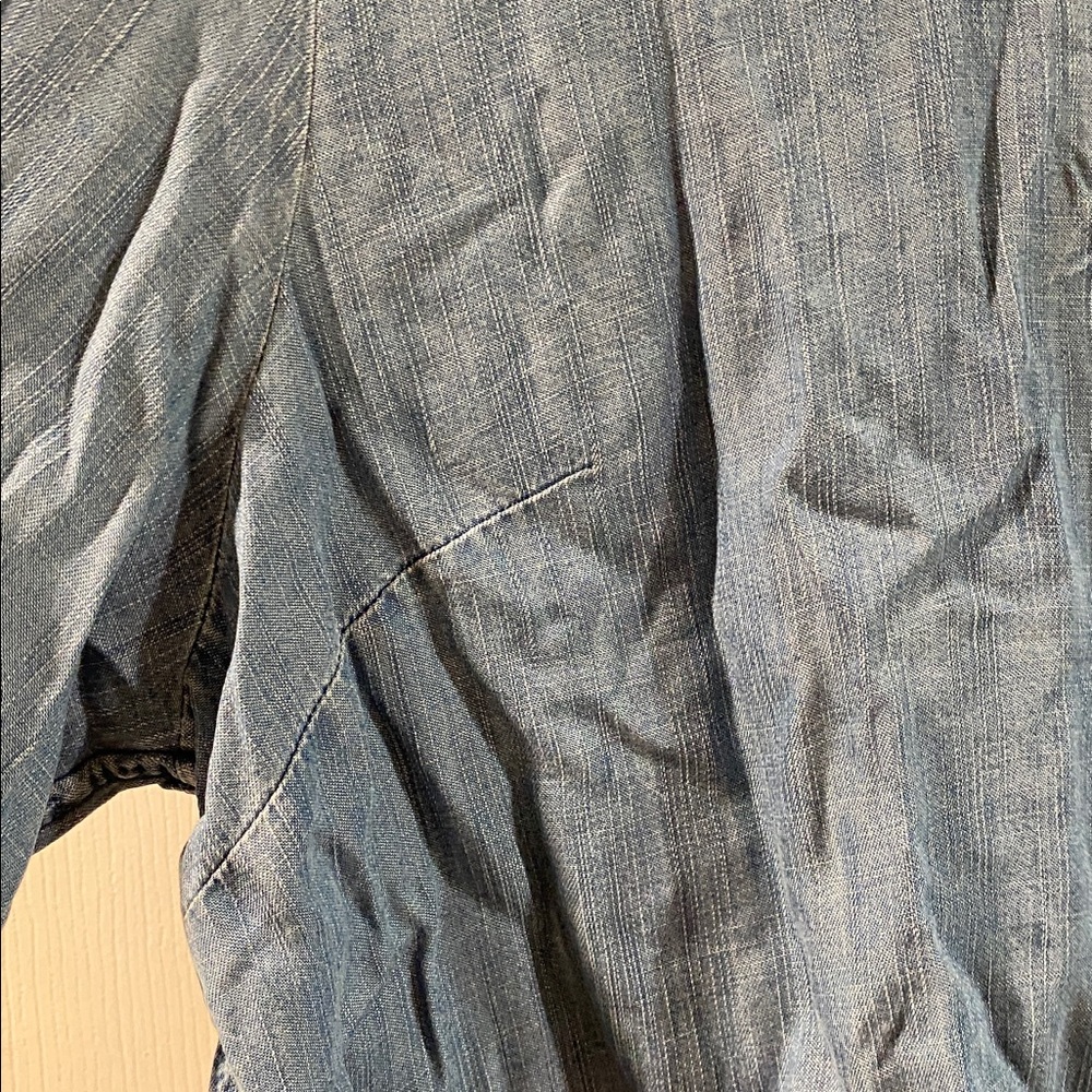 Banana Republic Light Blue Untucked Fit Chambray Shirt - Size XL - Picture 6 of 11